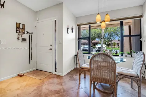 828 NW 79th Terrace Plantation FL 33324