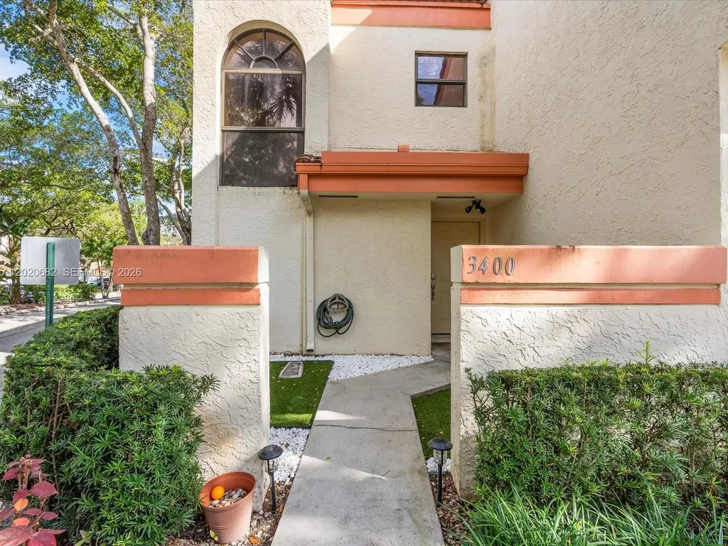 3400 Emerald Oaks Drive Hollywood FL 33021