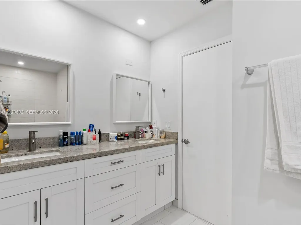 3400 Emerald Oaks Drive Hollywood FL 33021