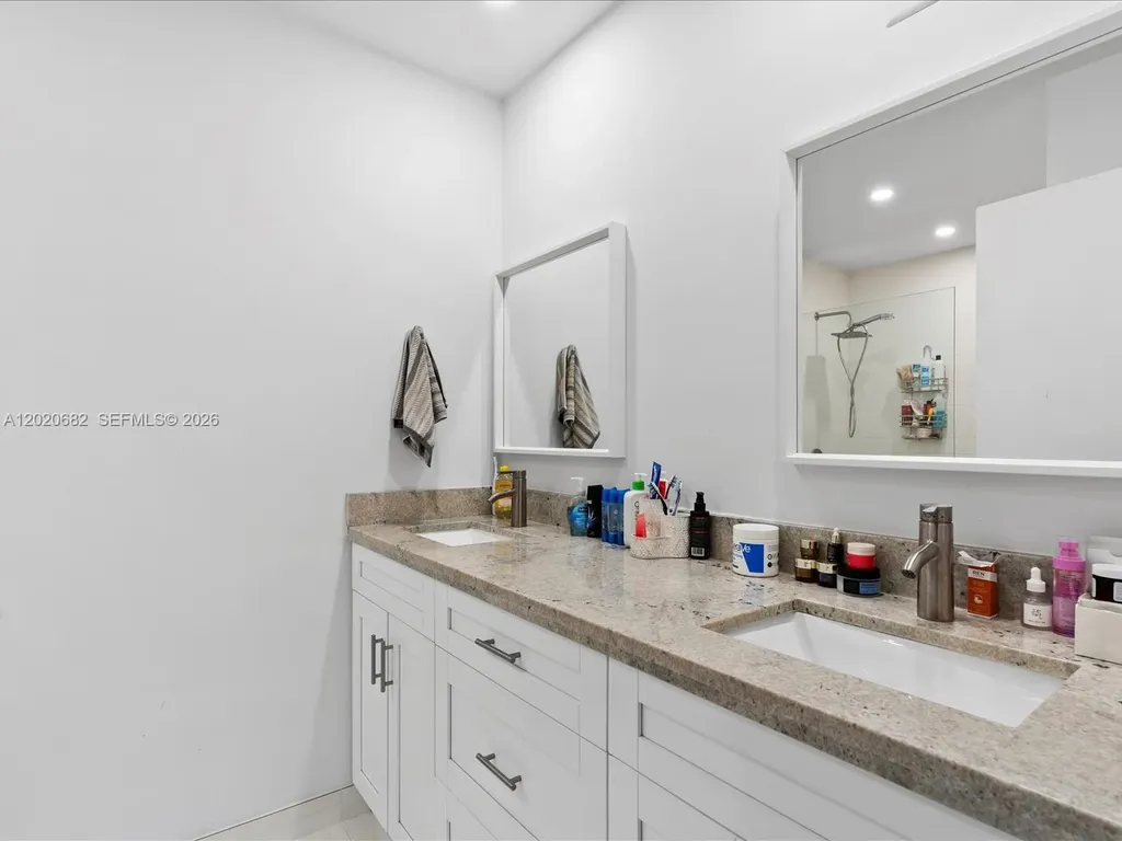 3400 Emerald Oaks Drive Hollywood FL 33021
