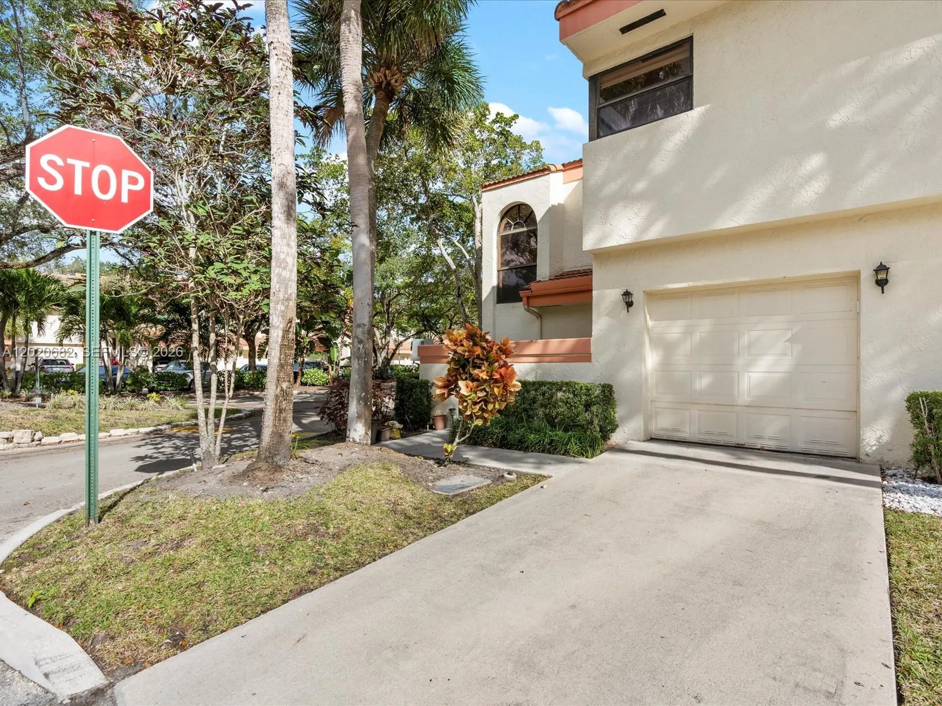 3400 Emerald Oaks Drive Hollywood FL 33021