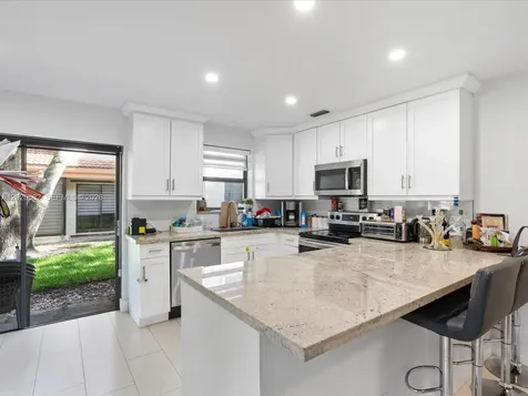 3400 Emerald Oaks Drive Hollywood FL 33021