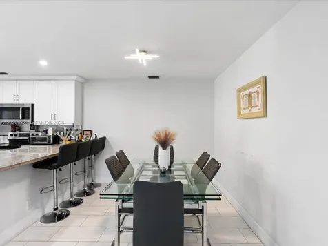 3400 Emerald Oaks Drive Hollywood FL 33021