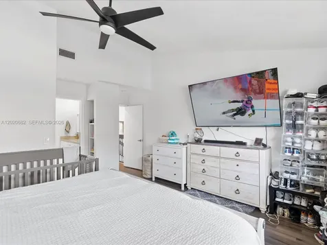 3400 Emerald Oaks Drive Hollywood FL 33021