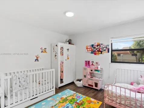 3400 Emerald Oaks Drive Hollywood FL 33021