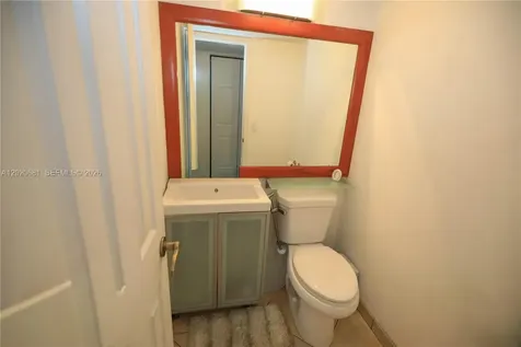 600 NE 36th Street Miami FL 33137