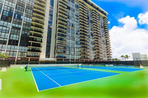 600 NE 36th Street Miami FL 33137