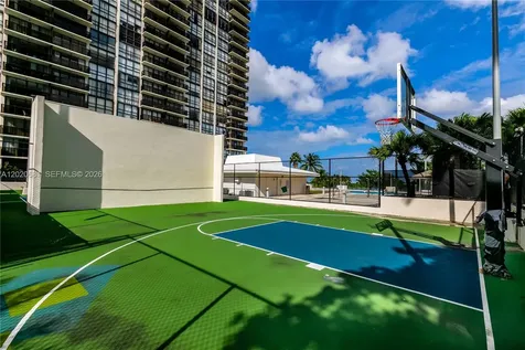 600 NE 36th Street Miami FL 33137