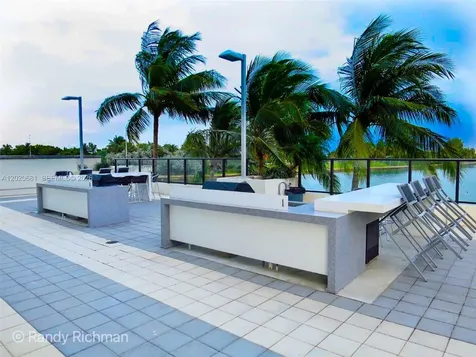 600 NE 36th Street Miami FL 33137