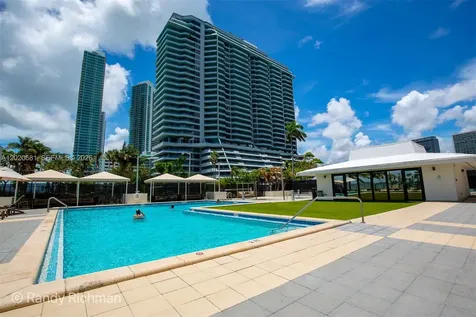 600 NE 36th Street Miami FL 33137