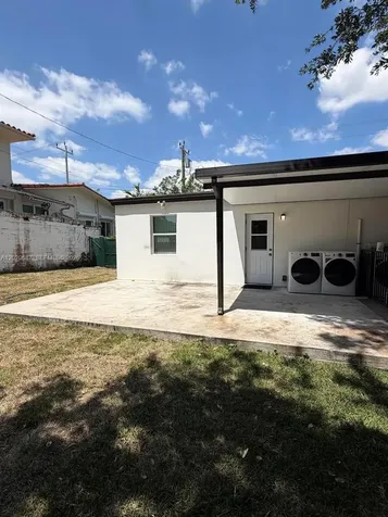 2333 SW 58th Avenue Miami FL 33155