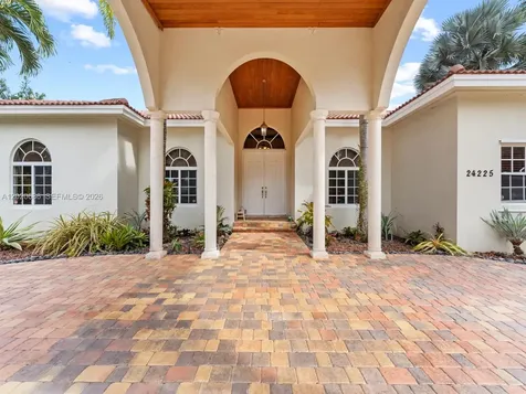 24225 SW 198th Avenue Homestead FL 33031