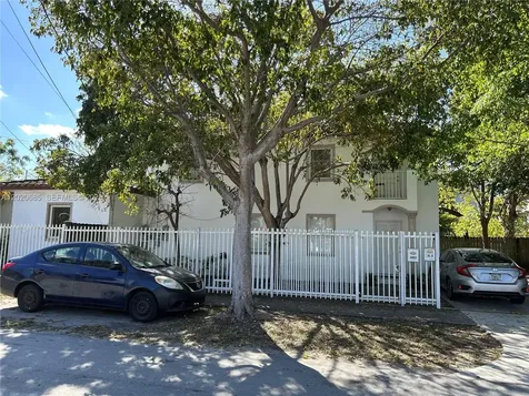 3810 SW 29th Street Miami FL 33134
