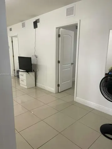 3810 SW 29th Street Miami FL 33134