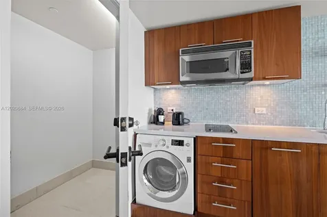 6801 Collins Avenue Miami Beach FL 33141
