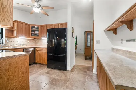 1070 Cedar Creek Way Davie FL 33325