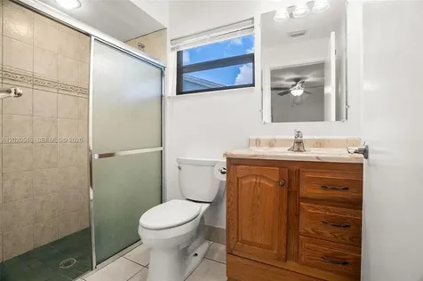 1070 Cedar Creek Way Davie FL 33325
