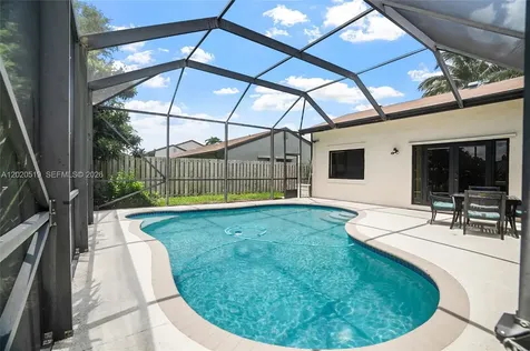 1070 Cedar Creek Way Davie FL 33325