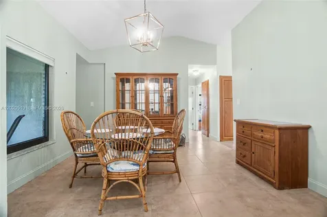 1070 Cedar Creek Way Davie FL 33325
