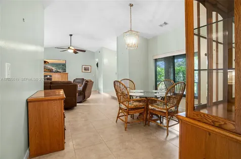 1070 Cedar Creek Way Davie FL 33325