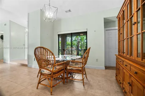 1070 Cedar Creek Way Davie FL 33325