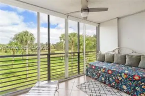 3800 Oaks Clubhouse Drive Pompano Beach FL 33069