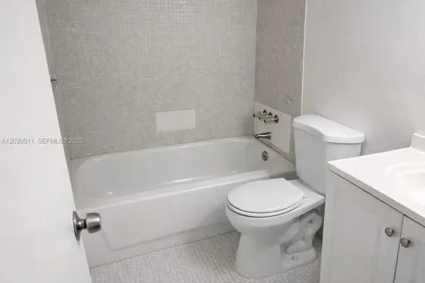 496 NW 165th Miami FL 33169