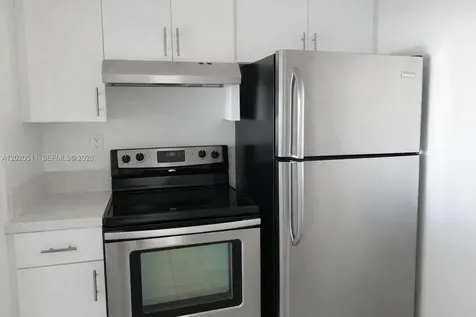 496 NW 165th Miami FL 33169