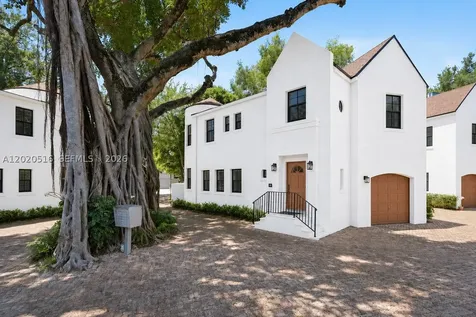 2917 Jackson Avenue Miami FL 33133