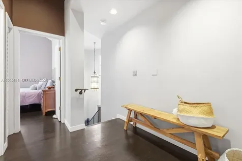 2917 Jackson Avenue Miami FL 33133