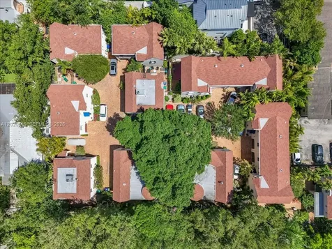 2917 Jackson Avenue Miami FL 33133