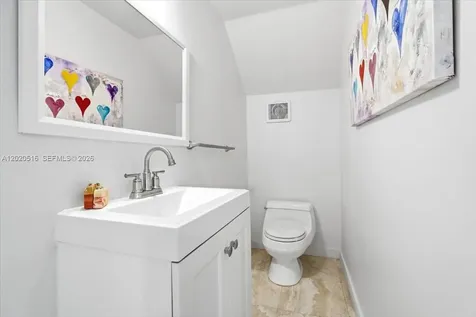 2917 Jackson Avenue Miami FL 33133