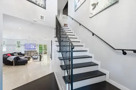 2917 Jackson Avenue Miami FL 33133
