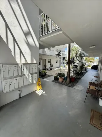 1607 Arthur Street Hollywood FL 33020
