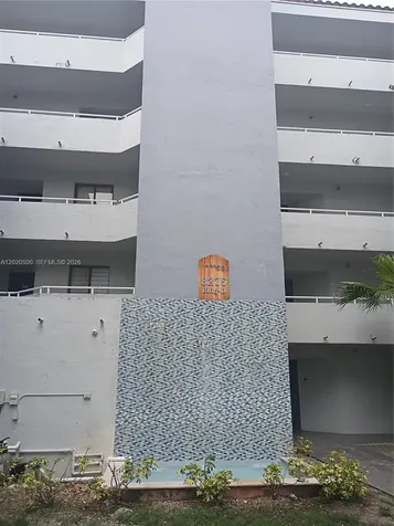 8275 SW 152nd Avenue Miami FL 33193