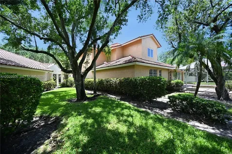2125 Harbor Way Weston FL 33326