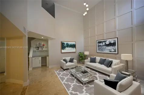2125 Harbor Way Weston FL 33326