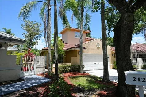 2125 Harbor Way Weston FL 33326