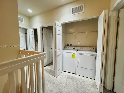 17001 SW 96th Street Miami FL 33196