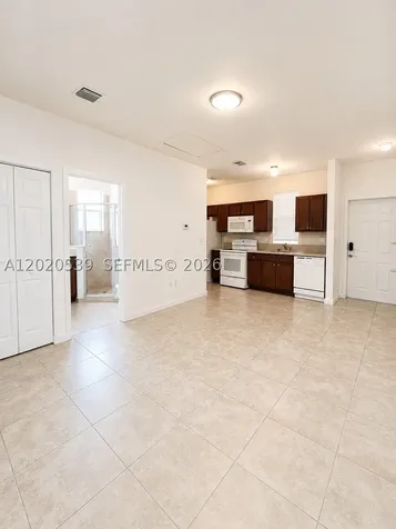 17001 SW 96th Street Miami FL 33196