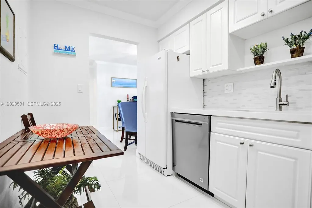 2501 S Ocean Drive Hollywood FL 33019