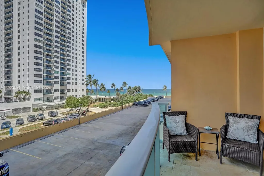 2501 S Ocean Drive Hollywood FL 33019