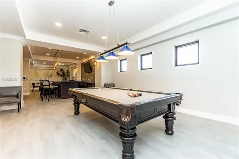2501 S Ocean Drive Hollywood FL 33019