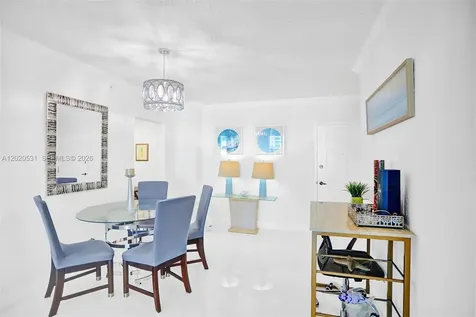2501 S Ocean Drive Hollywood FL 33019