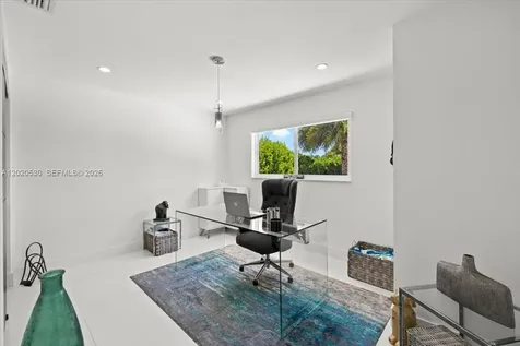 11600 SW 1st Street Plantation FL 33325