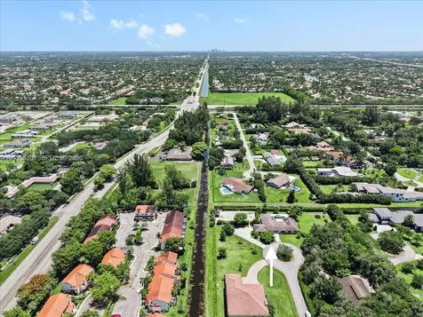 11600 SW 1st Street Plantation FL 33325