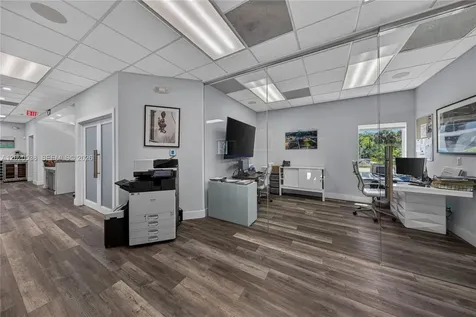 1327 SE 2nd Avenue Fort Lauderdale FL 33316