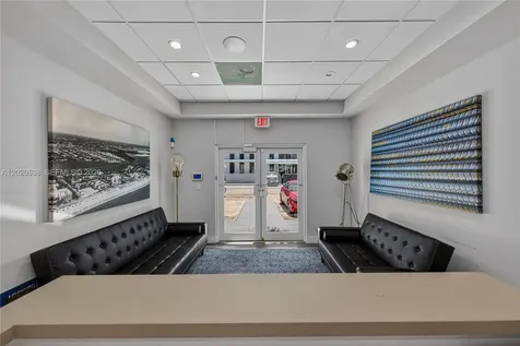 1327 SE 2nd Avenue Fort Lauderdale FL 33316
