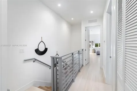 3362 SW 23rd Terrace Miami FL 33145