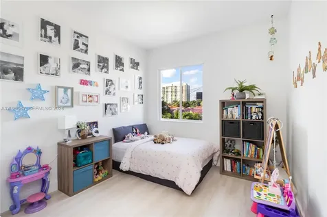 3362 SW 23rd Terrace Miami FL 33145